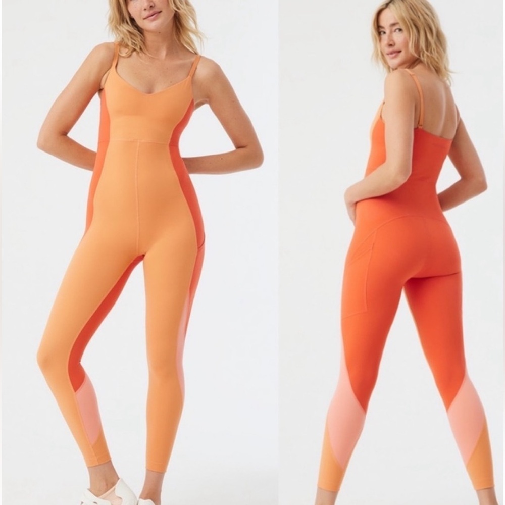 Outdoor Voices Colorblock Jumpsuit‎ in Orange and Pink Size Medium